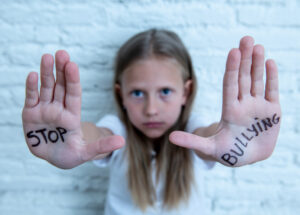 ילדים לכודים